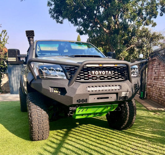 2012-2015 Toyota Hilux Front Replacement Bumper WITH 3 LOOPS